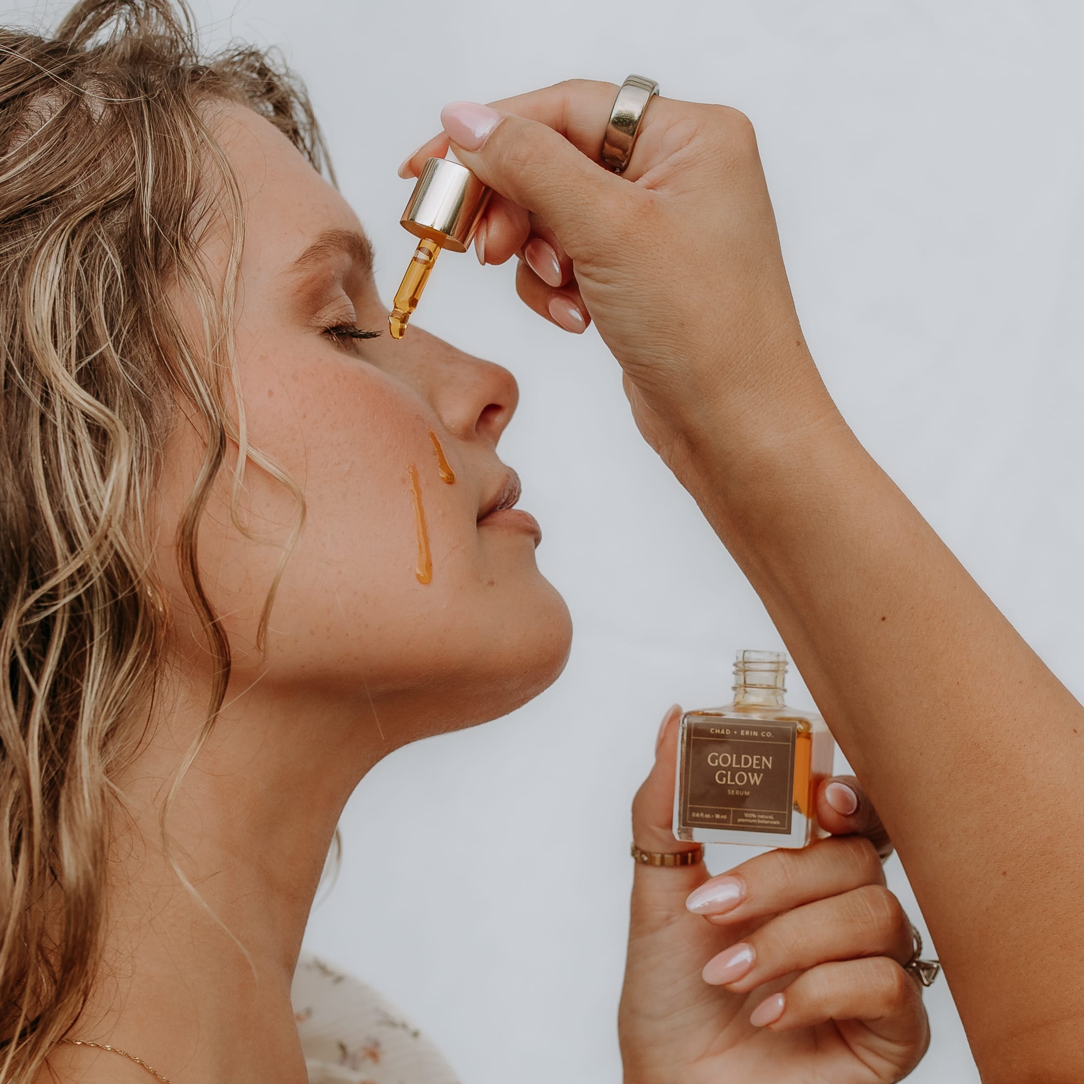 Golden Glow Serum - Image 4